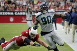 Seahawks at Cardinals score Kyler Murray edges Russell Wilson as Arizona stuns Seattle in overtime